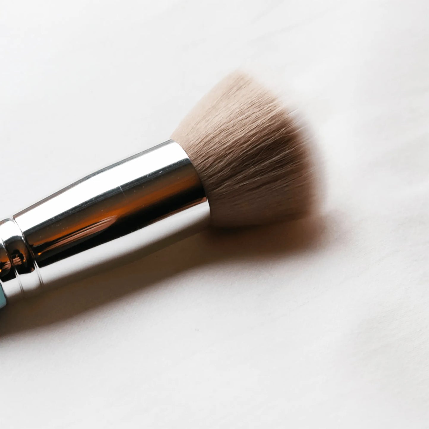 210 Flat Kabuki Brush for Smooth, Flawless Coverage