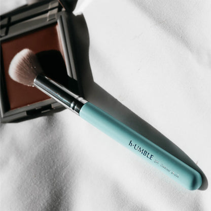 Elegant Face Set for Sculpted Glow & Effortless Application